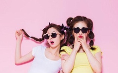 女主播疯狂性行为到群发视频